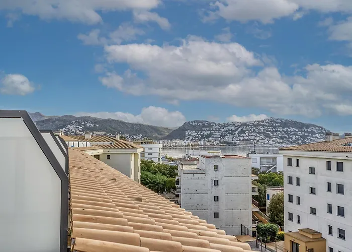 Luxury Duplex * Росас